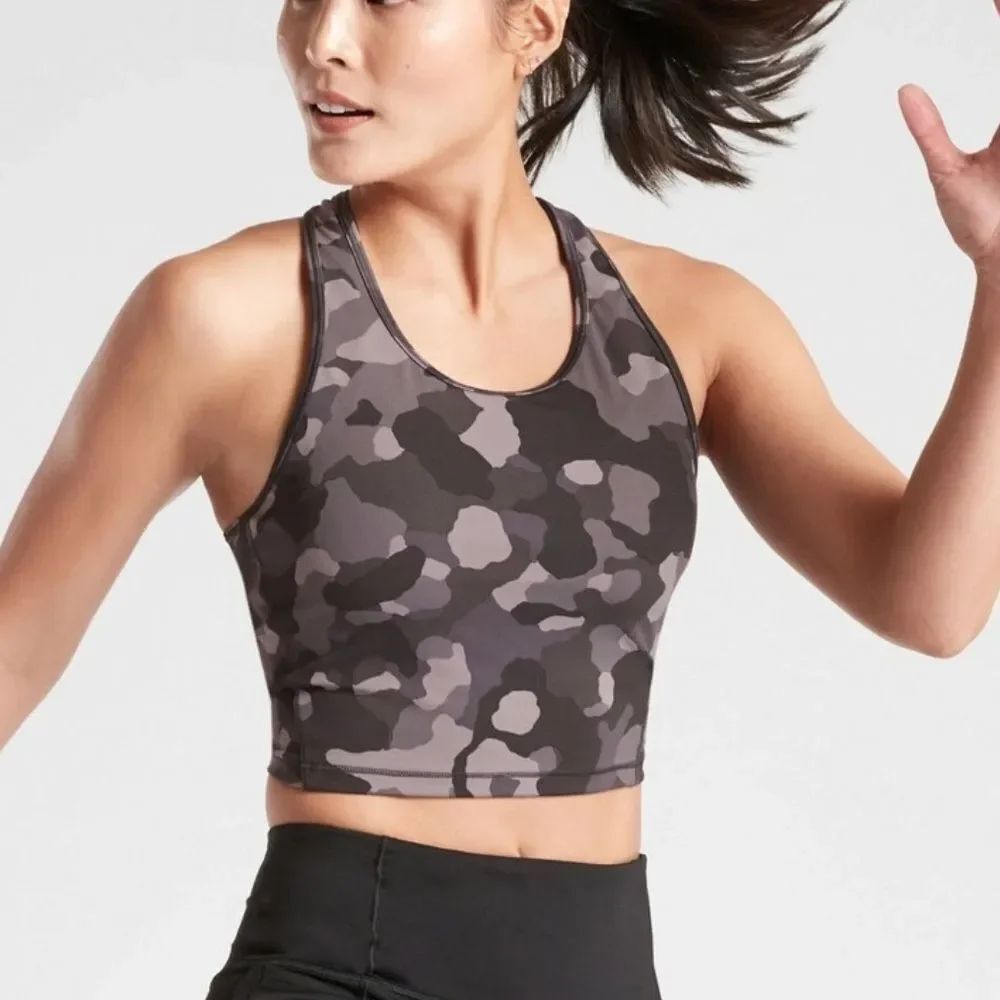 Athleta Lightning Camo Crop Tank in SuperSonic Camo Women’s XS